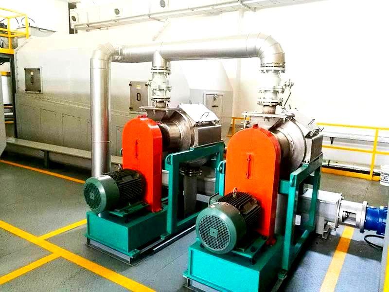 Three phase centrifuge with special coarse screen machine